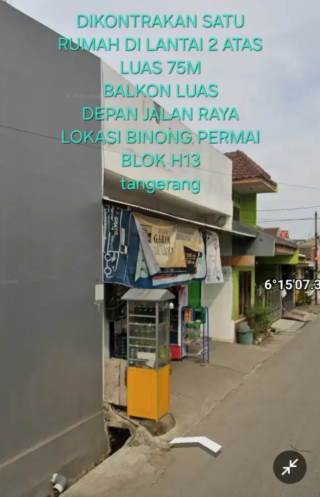 Rumah di lantai 2 luas 75m balkon luas dikontrakan sewa diatas loteng