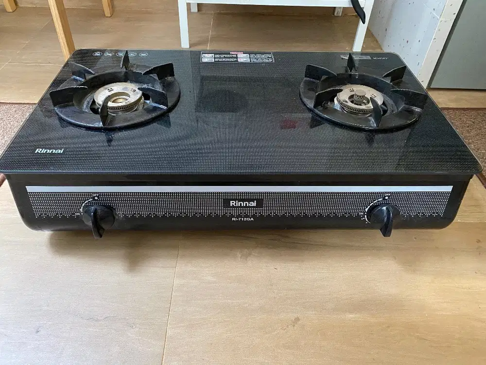 KOMPOR RINNAI RI-712GA
