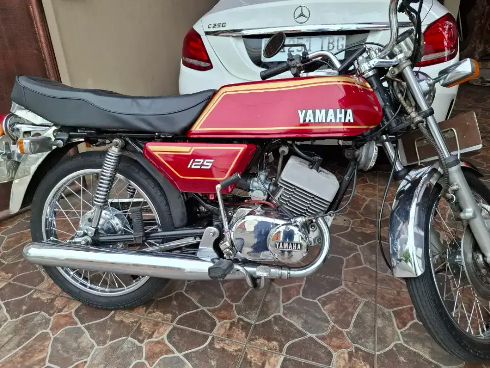 DIJUAL RX TWIN 125 TH 1976