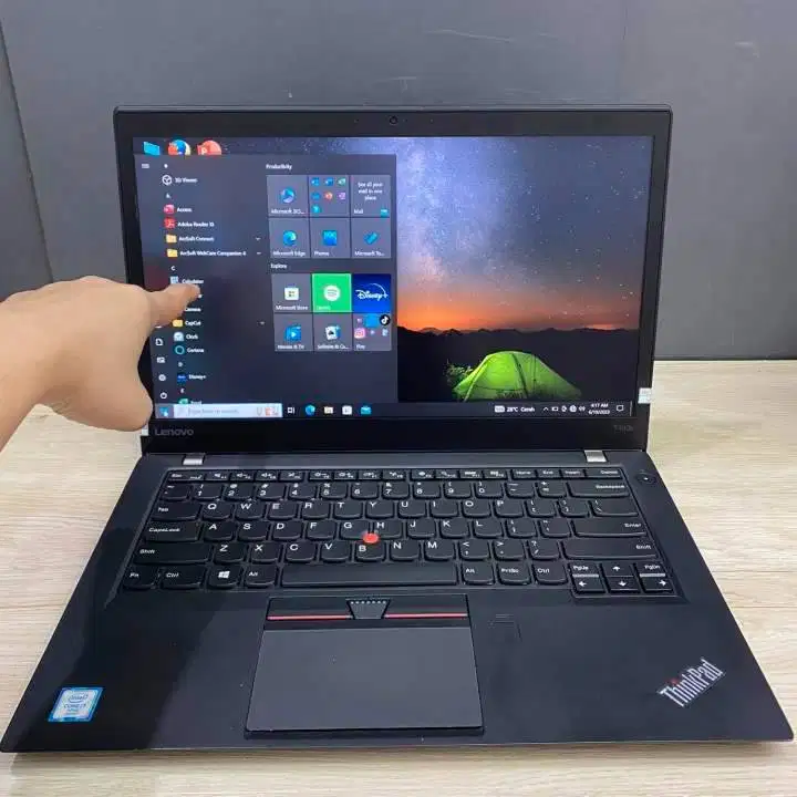 Thinkpad toucscreen Core i7 6600U Ram wooww 20GB SSD 250gb min speaker