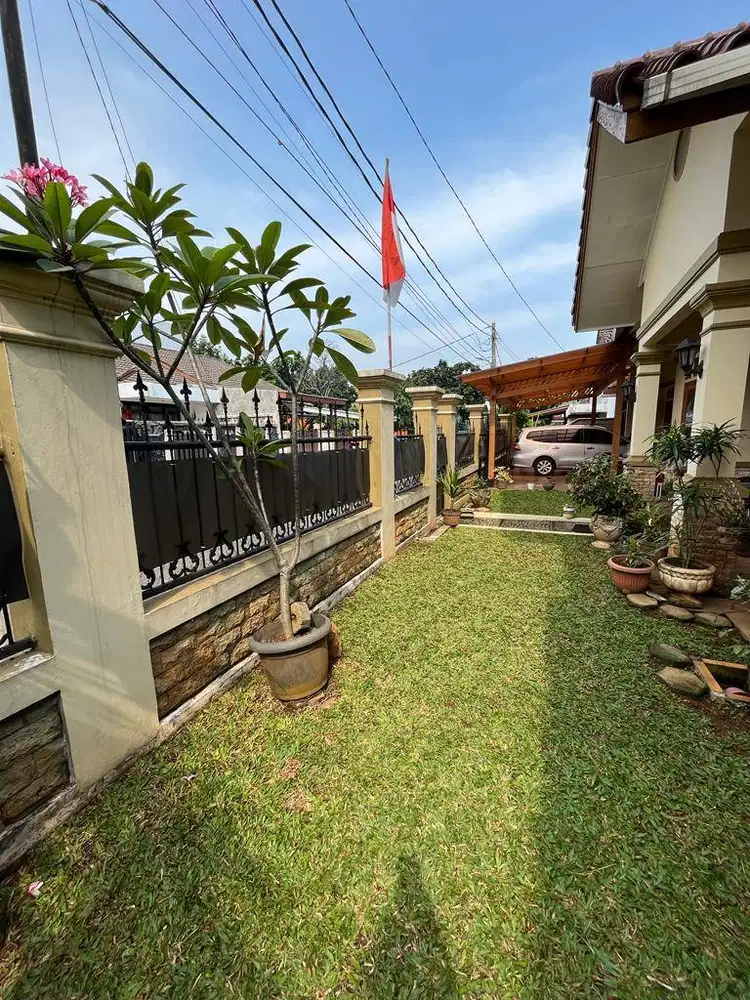 Jual Rumah tanah dan Bangunan sangat luas bukit nusa  indah ciputat