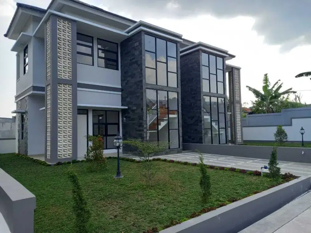 Rumah Baru Minimalis 2Lantai pemandangan gunung dan perkebunan