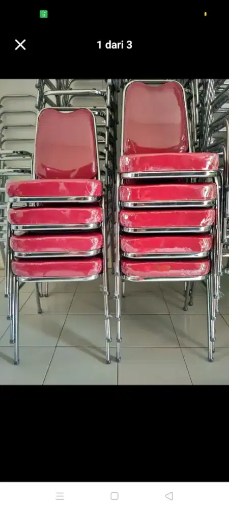 Kursi susun model Futura