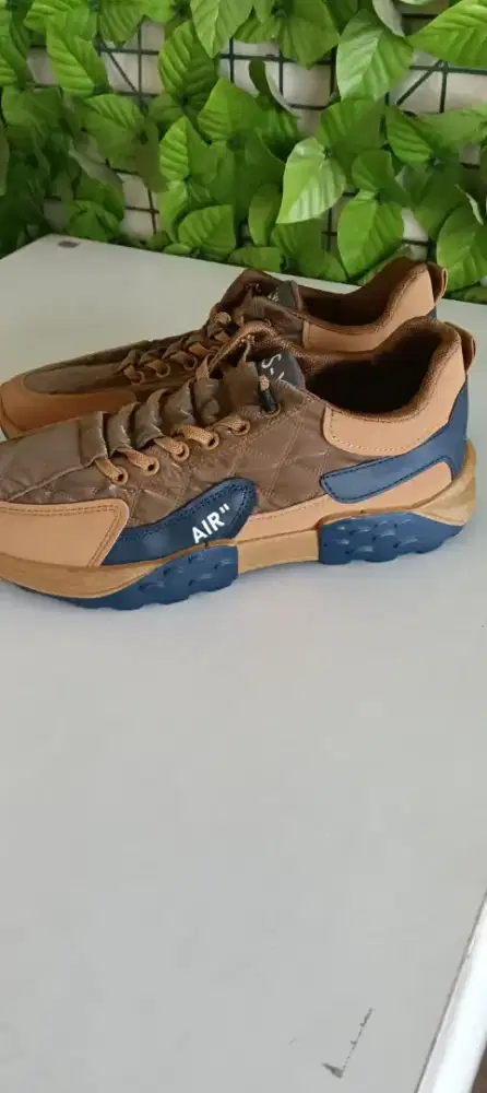 Sepatu Sneakers KENXIEX