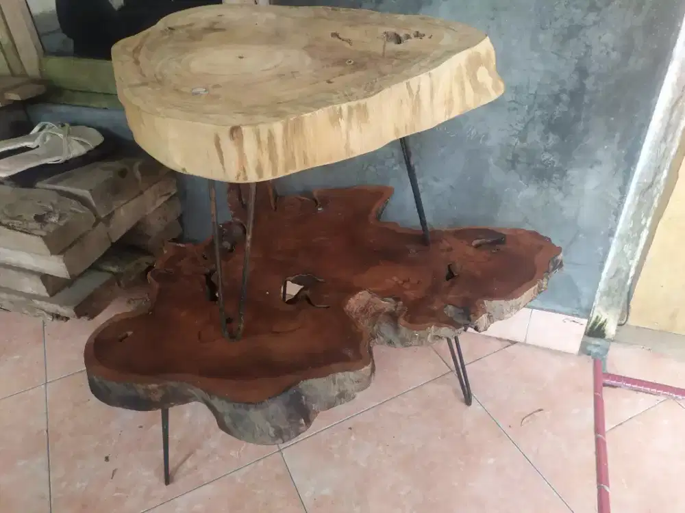 Meja jati antik khusus cafe dan rumah tangga