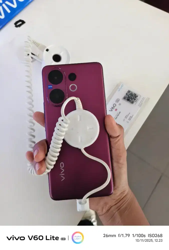 Vivo V60 garansi resmi bisa cicilan hingga 24 bulan!