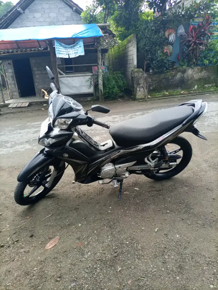 Yamaha Jupiter Z th.2011 tinggal pakai