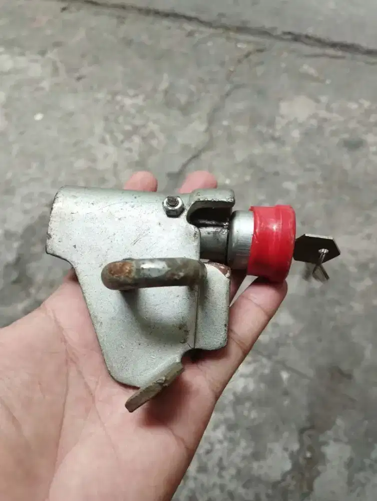 kunci kontak vespa excel