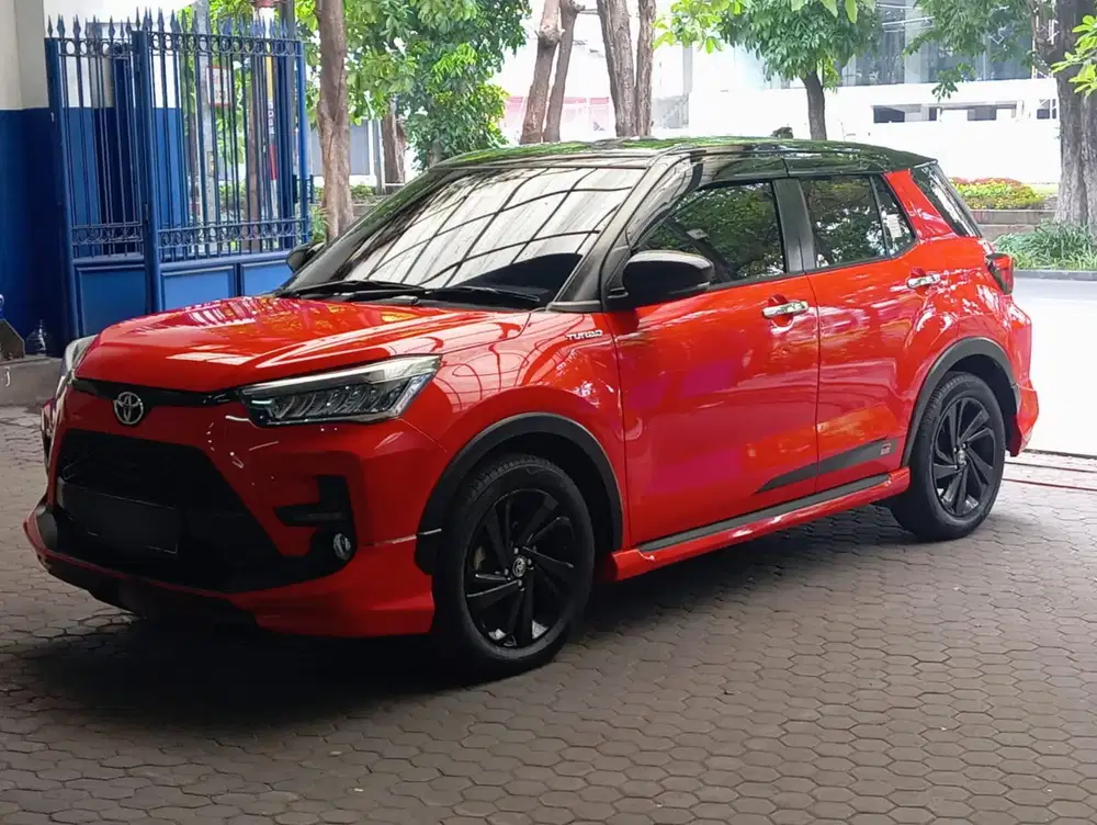 Toyota Raize GR Sport Turbo 1.0.Two tone TSS AT