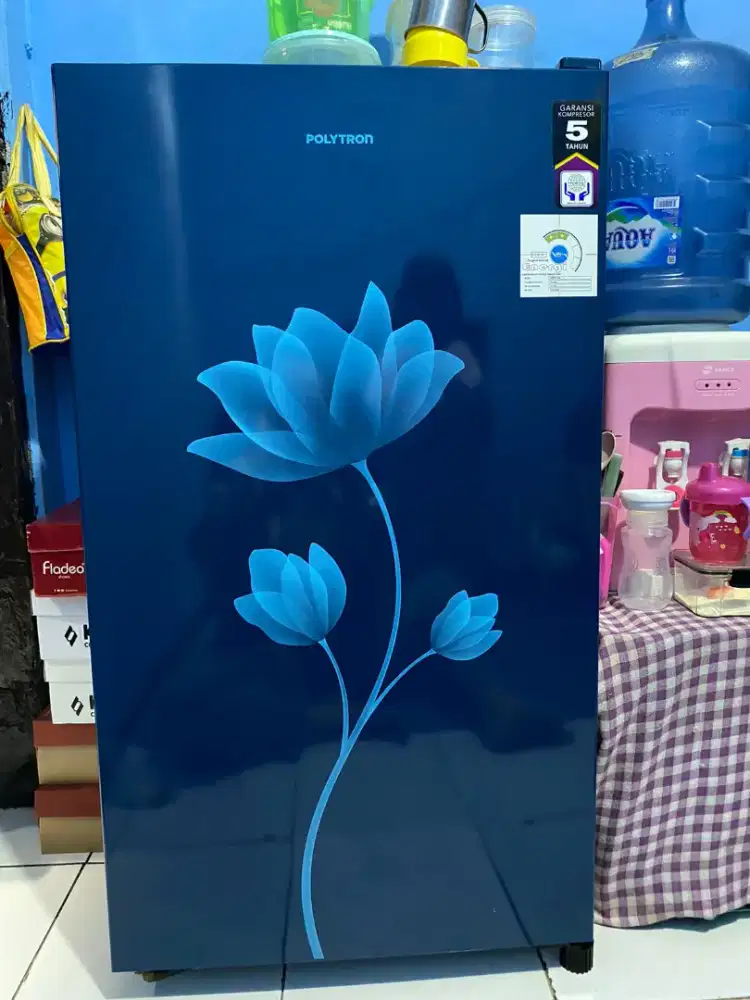 Kulkas Polytron