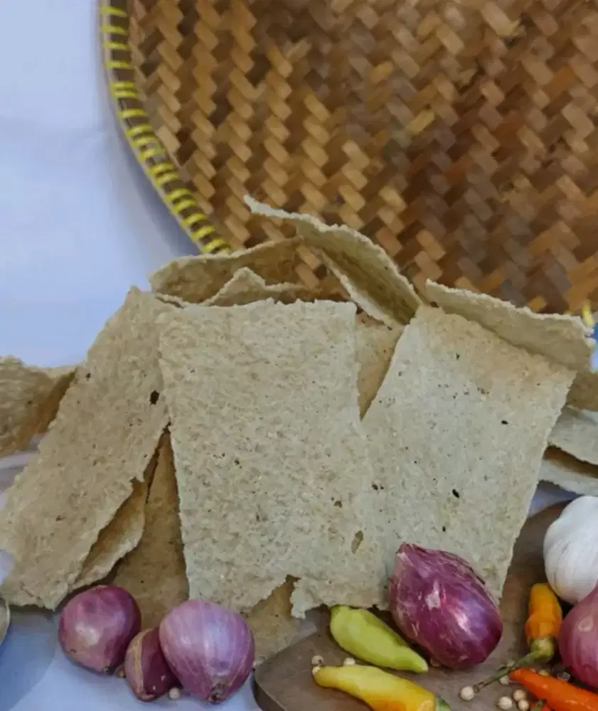 Agen kerupuk puli/gendar khas madiun