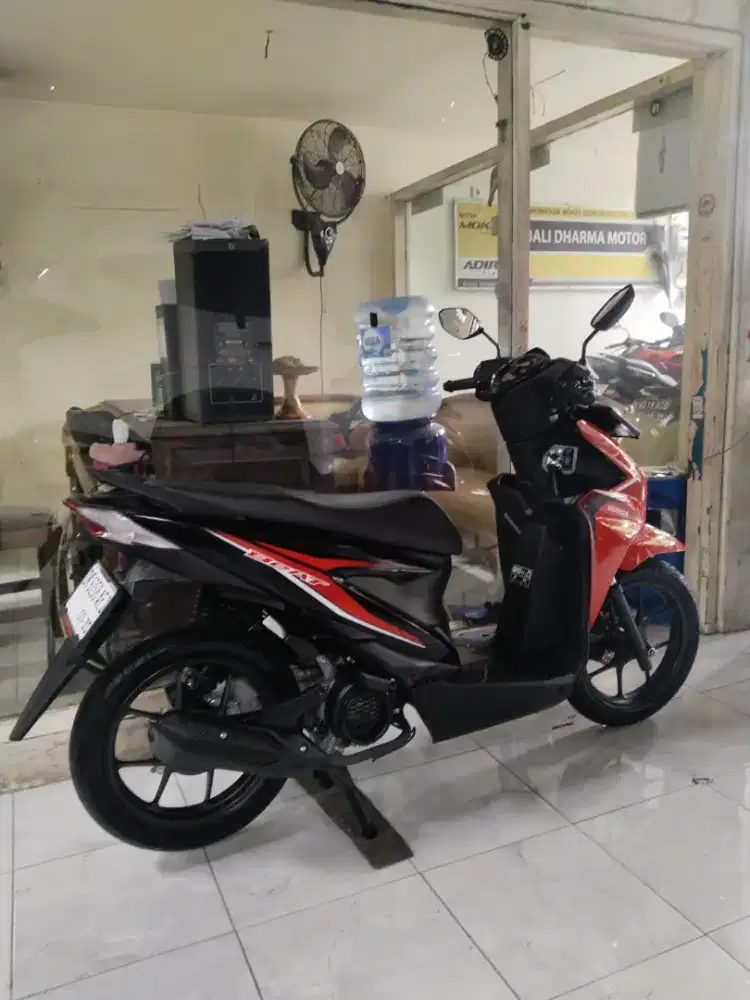 Dp 1 jt beat fi thn 2025 cash. /Kredit. Bali dharma..motor