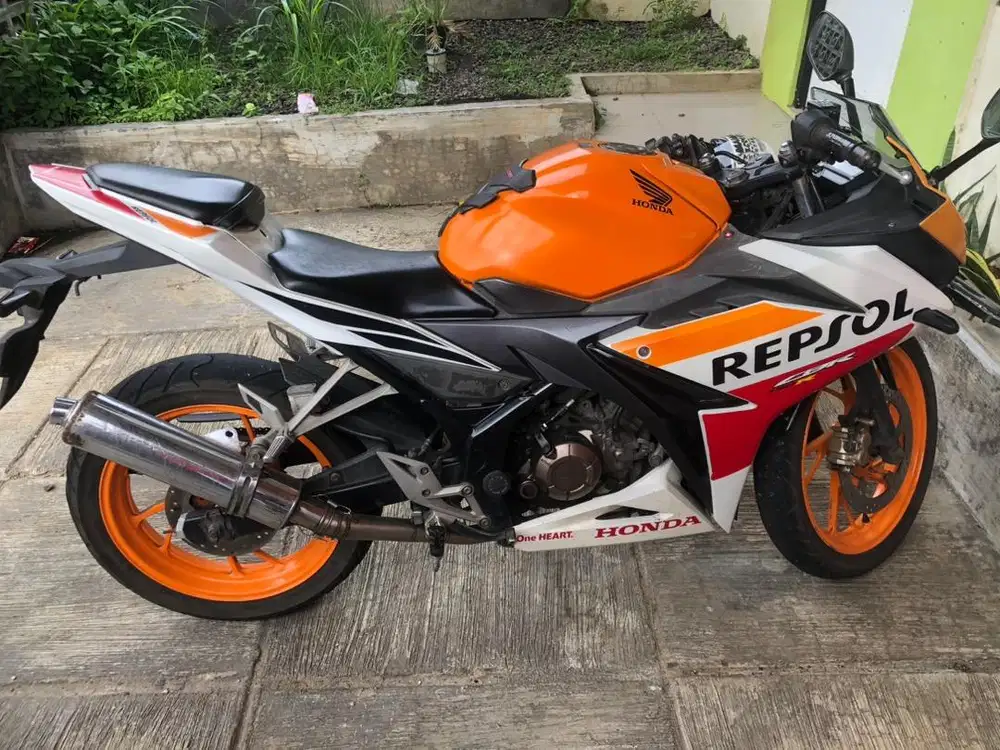 CBR 150 R Repsol 2017