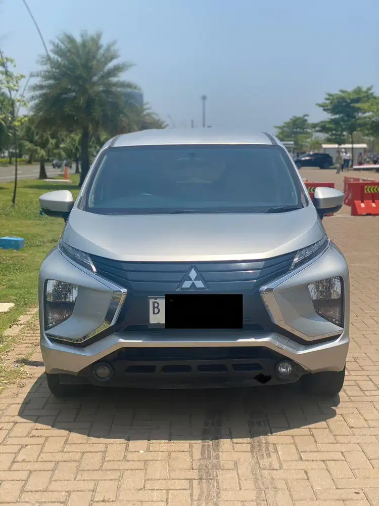 Mitsubishi Xpander Exceed 2019 Silver AT Matic Expander