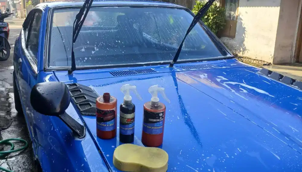Pembersih plafon mobil dan pengkilap premium