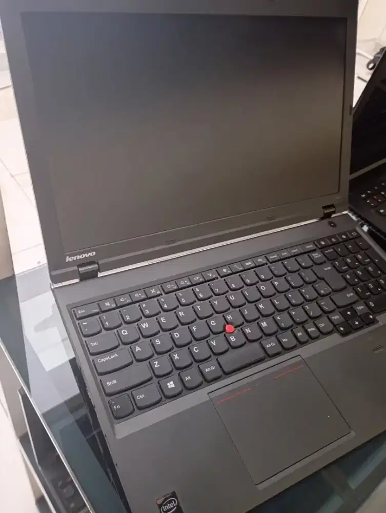 Laptop merk lenovo