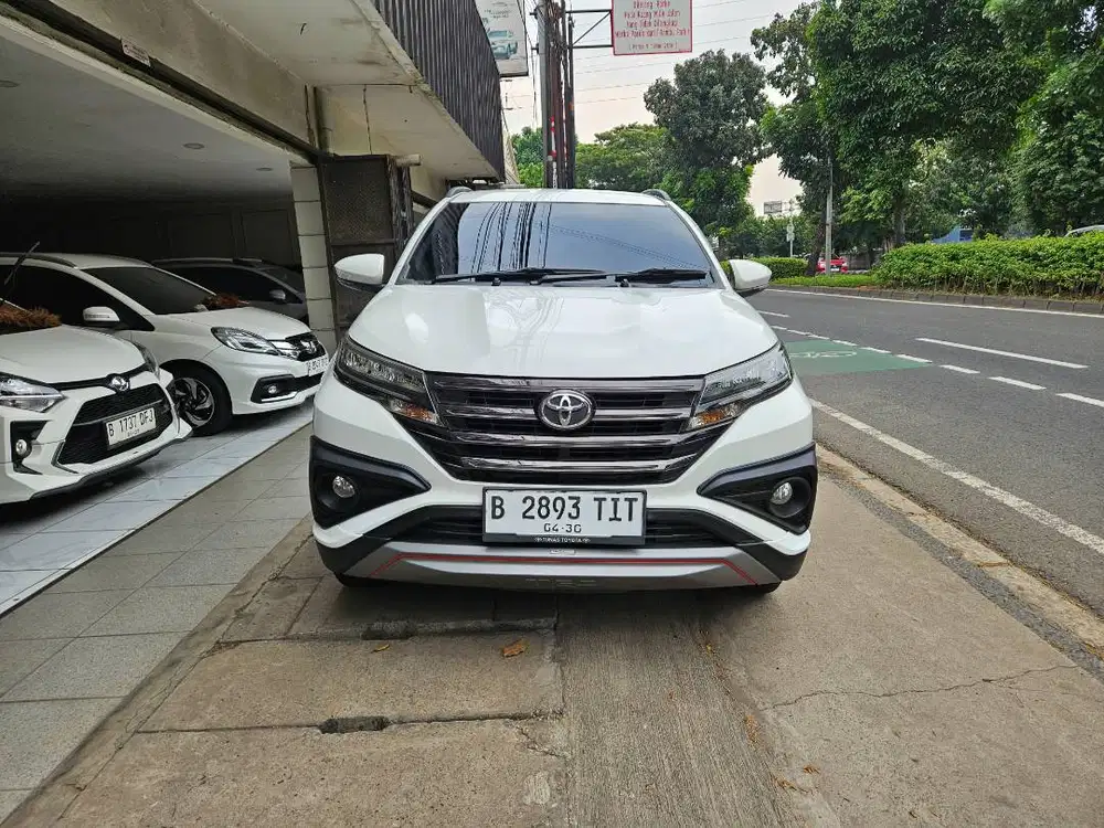 Toyota Rush TRD Sportivo 7 Seater Tahun 2020 Hitam AT