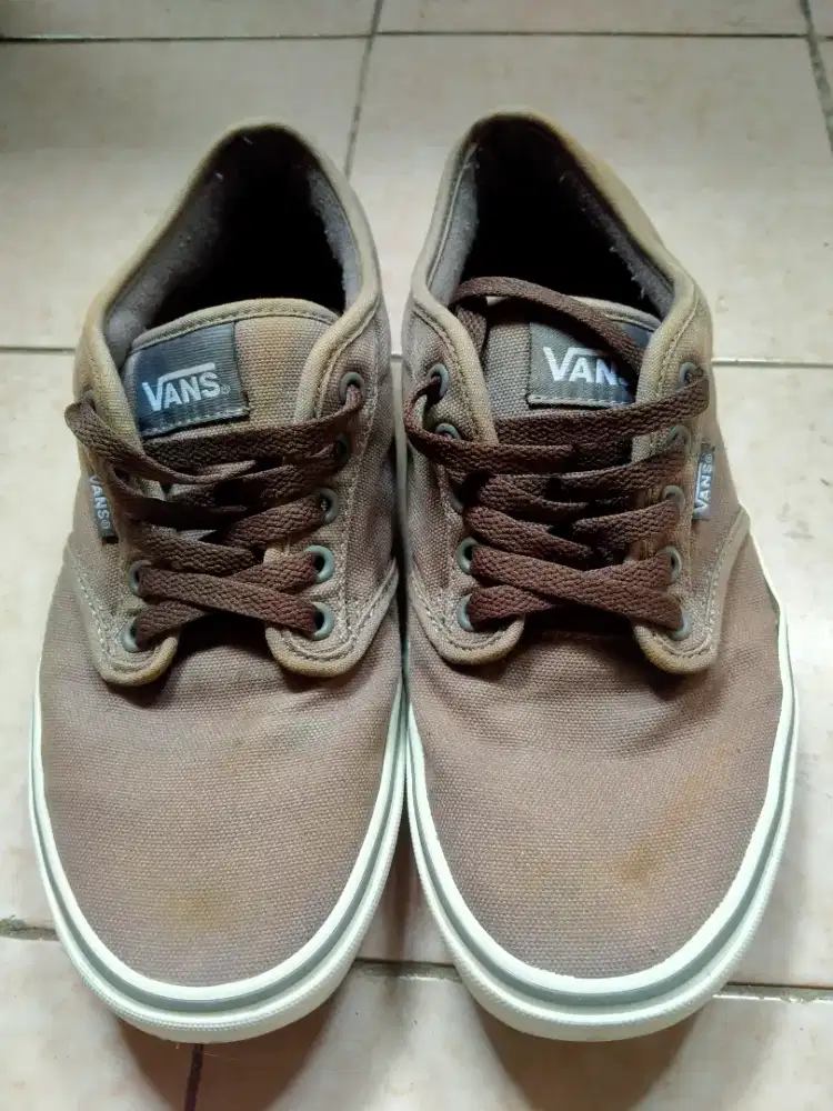 Sepatu Vans size 41