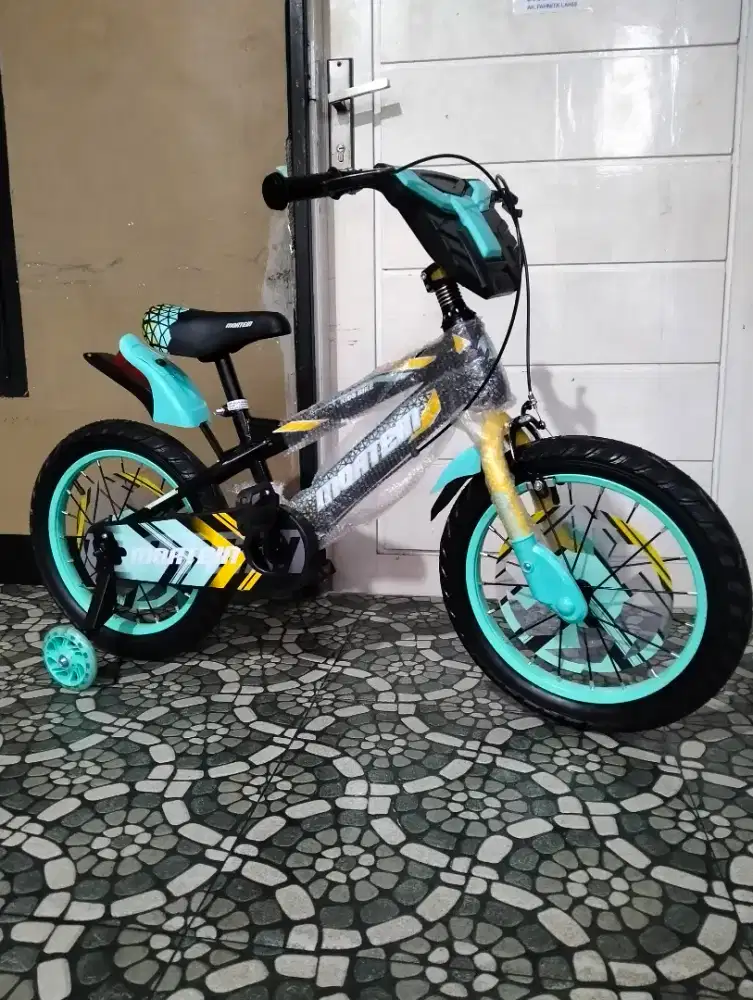 SEPEDA 
SEPEDA CENTRUM
SEPEDA ANAK 5 TAHUN
SEPEDA BAN BESAR
SEPEDA