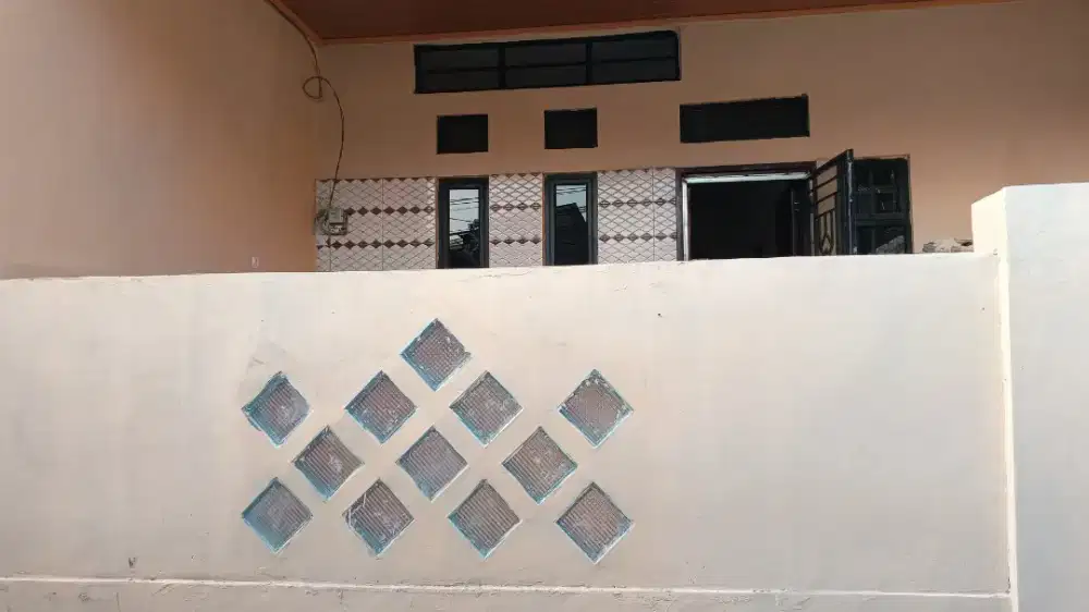 Jual rumah daerah perummas klender