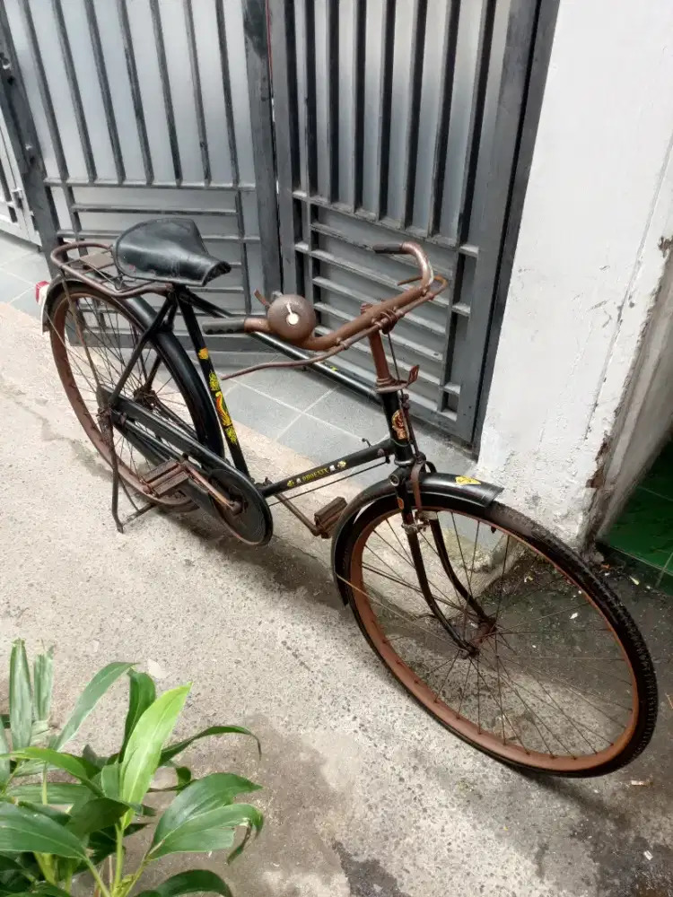 Sepeda Ontel Onthel Lawas Phoenix