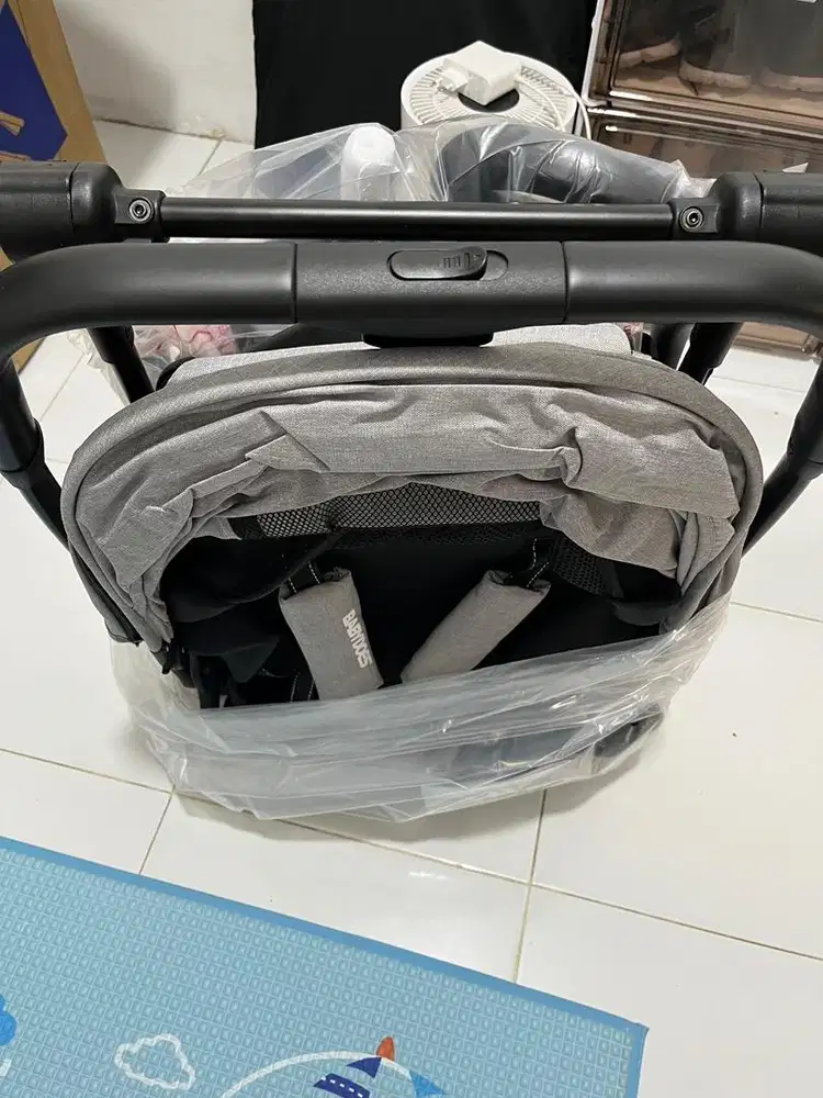 stroller babydoes Nexuz R grey