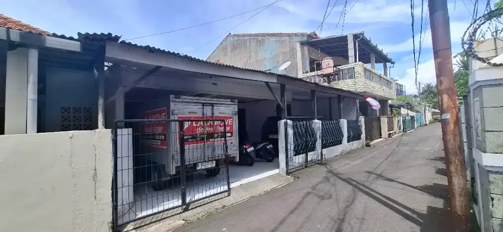 Dijual rumah di daerah Cipete , Jakarta Selatan.