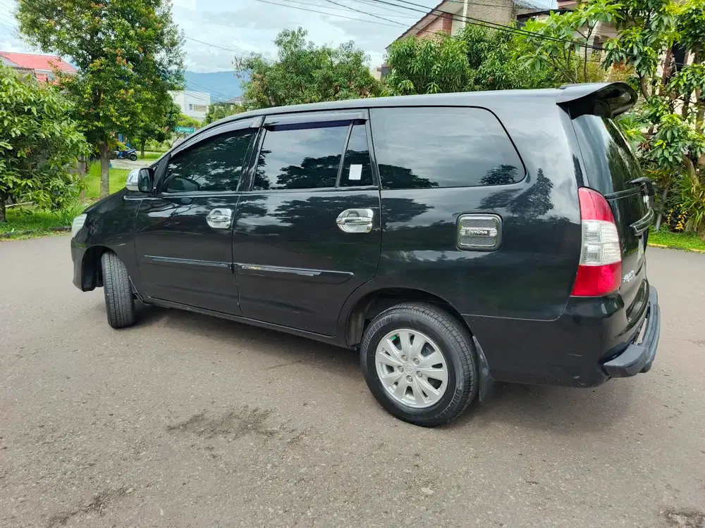 Toyota Kijang Innova 2013 Diesel