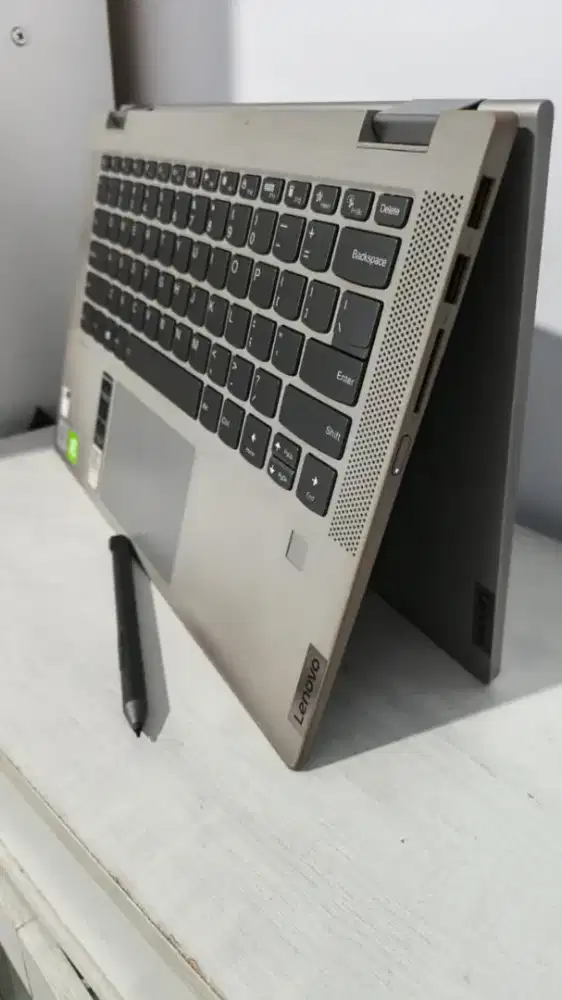 LENOVO IDEAPAD FLEX 5  model 81X1