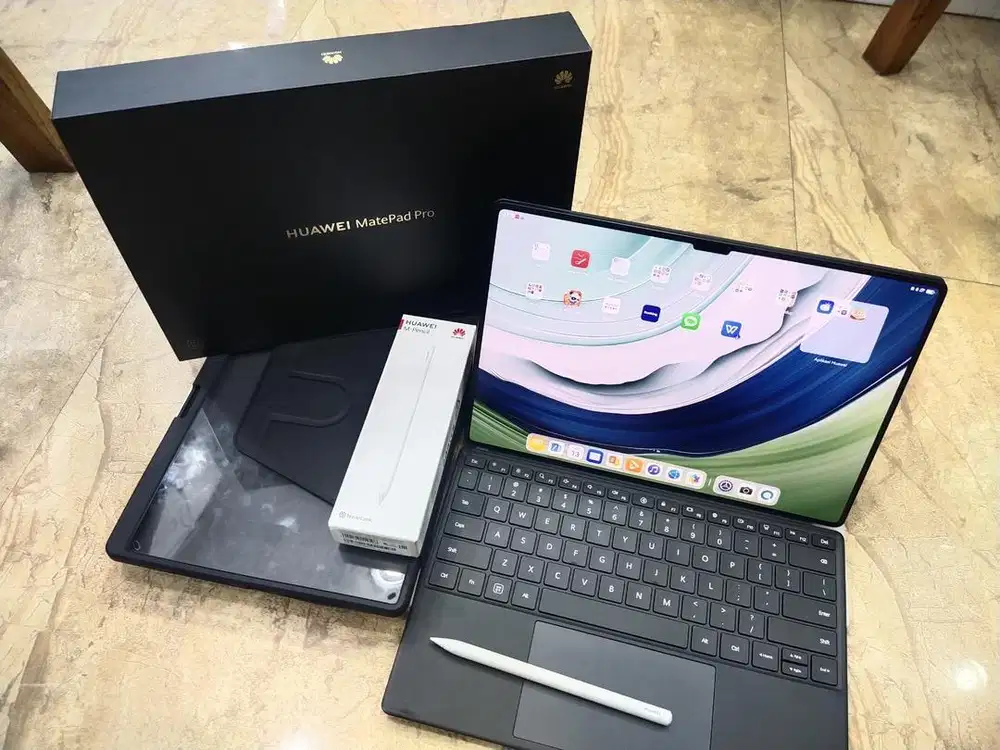 Mate Pad Pro 13.2inch 12/256 keyboard ori + stylus pen