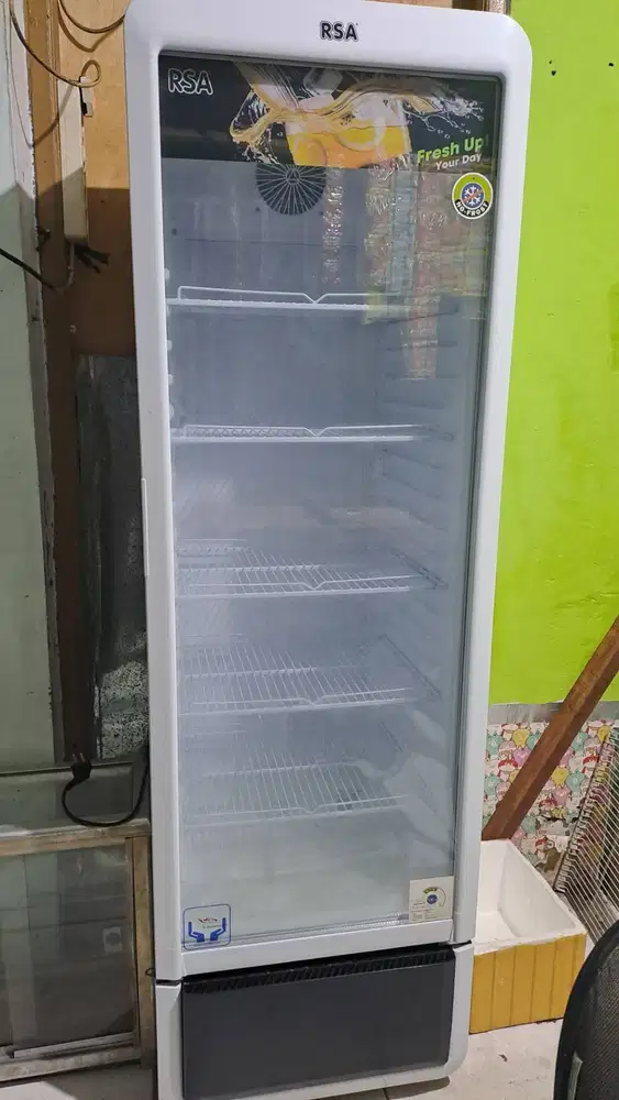 RSA Showcase 280 L No Frost