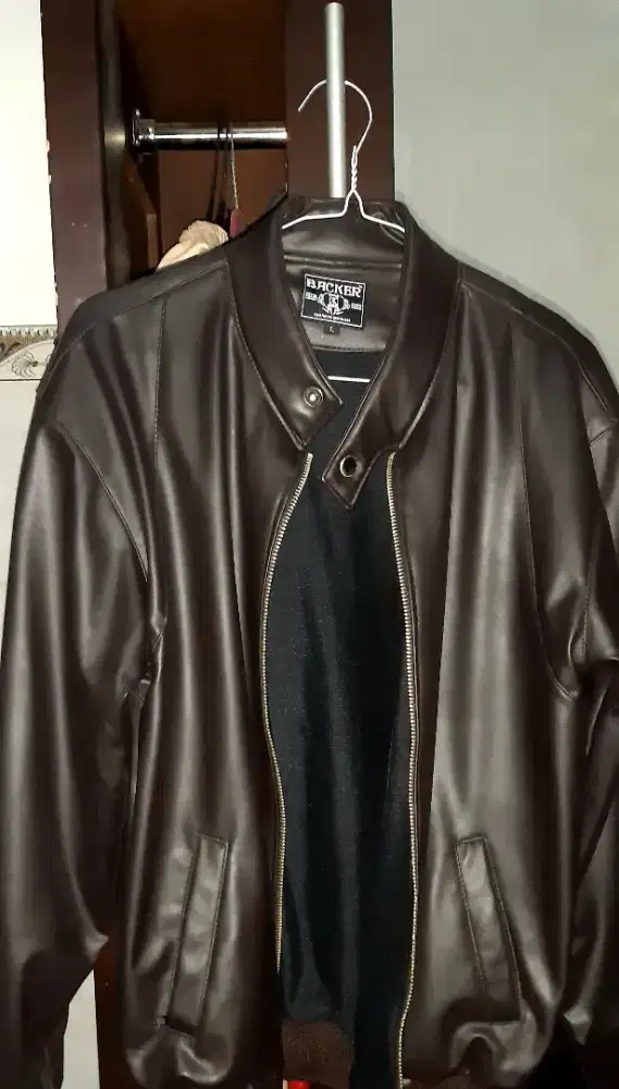 Jacket Semi Kulit Backer