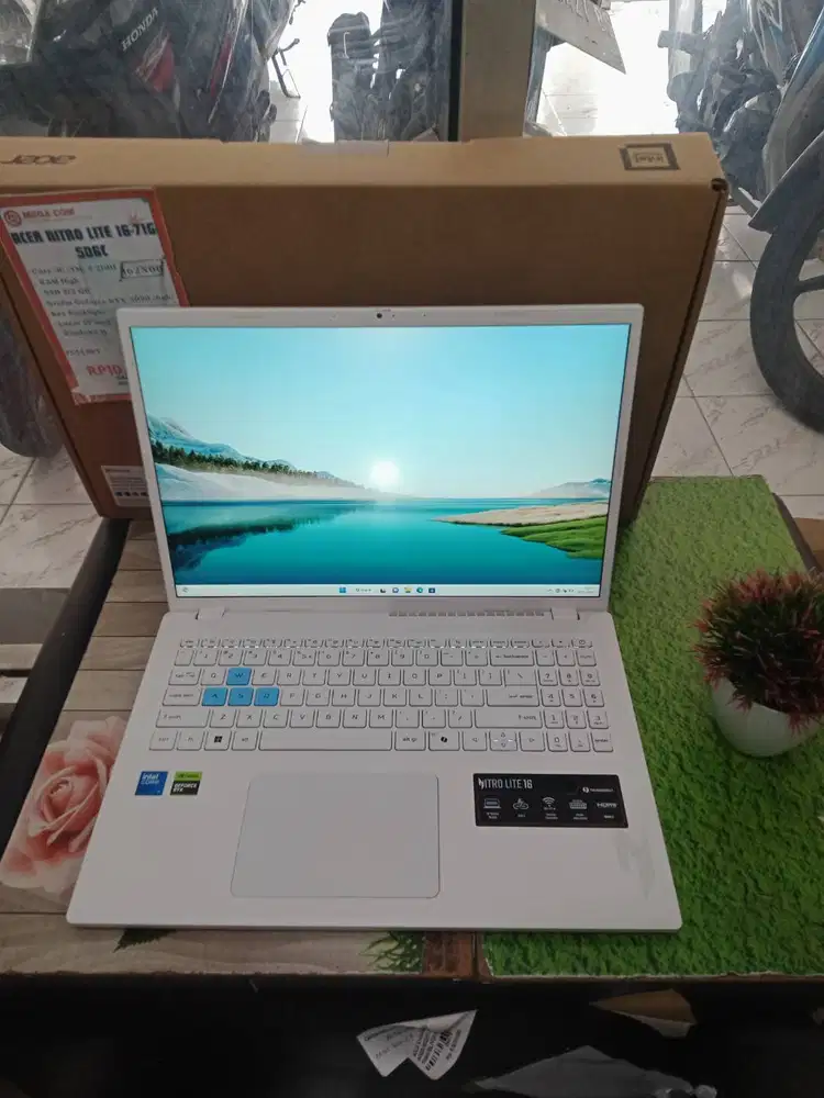 Acer Nitro Lite 16 (ANL16-71G) - RTX 3050 6GB | i5 Gen 13 | RAM 16GB