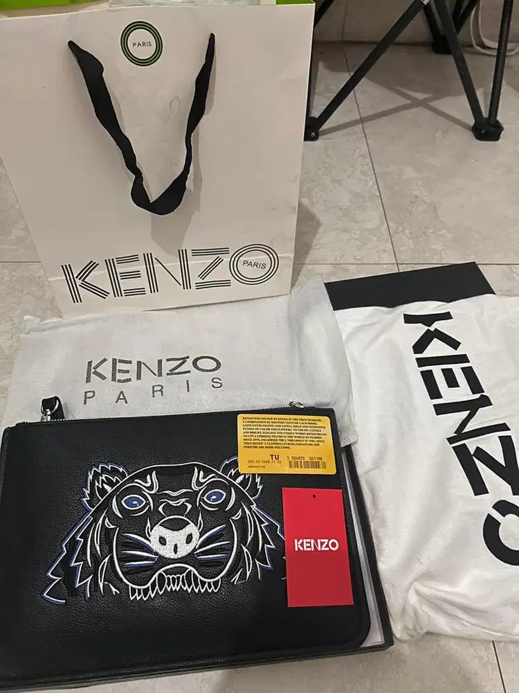 Kenzo Tiger Clutch