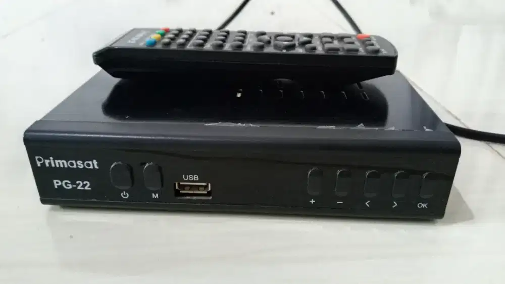 Set top box second rasa baru lengkap remote