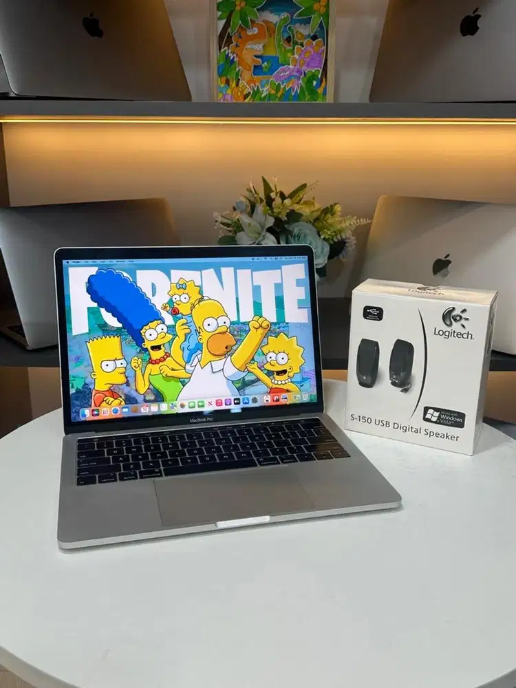 MacBook Pro 2018 i5 8/256GB