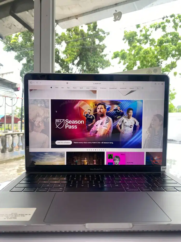 MACBOOK PRO 2018 16/500 GB TOUCHBAR INTEL CORE i5 13'' SPACE GREY