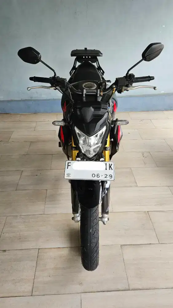 CB150R USD 2023 HITAM
