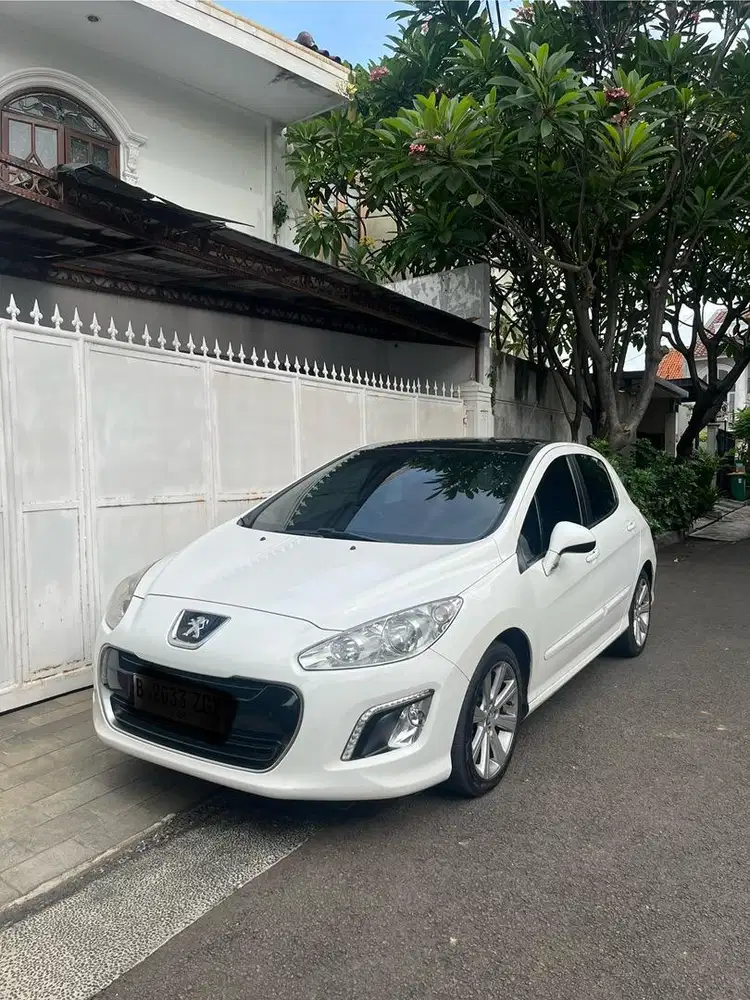 Peugeot 308 (2012) Facelift Model