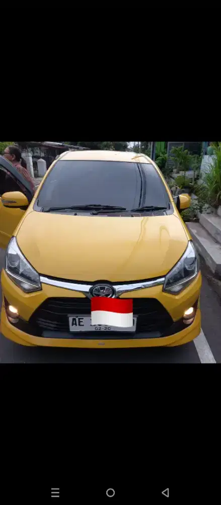 Agya TRD G matic 1.2 warna favorit kuning