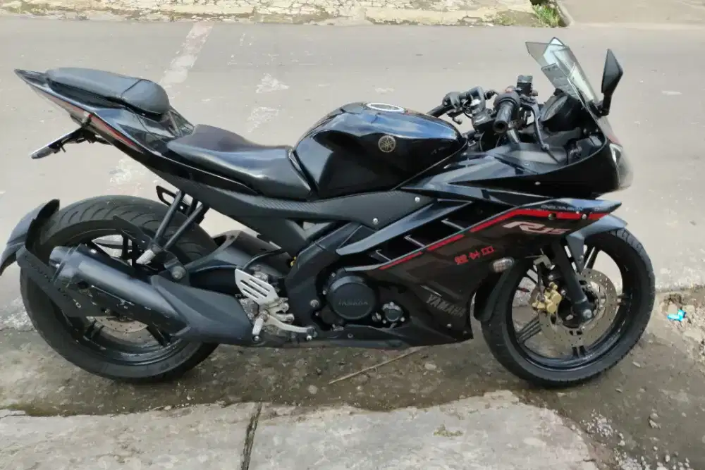 Di Jual R15 V2 2016
