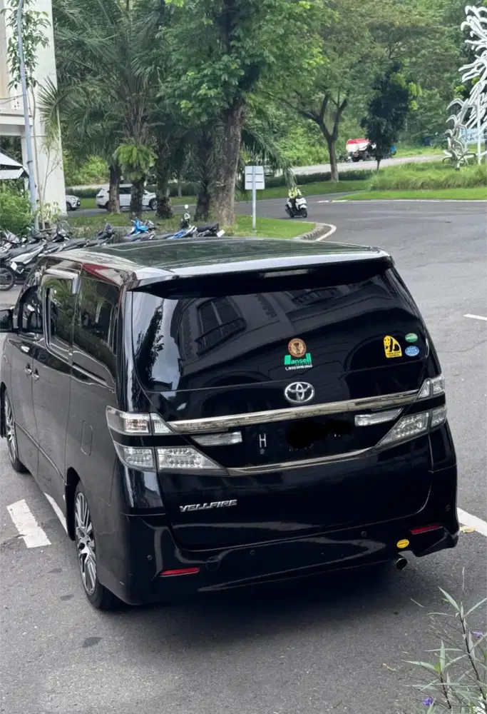 Di jual Vellfire ZG thn 2014