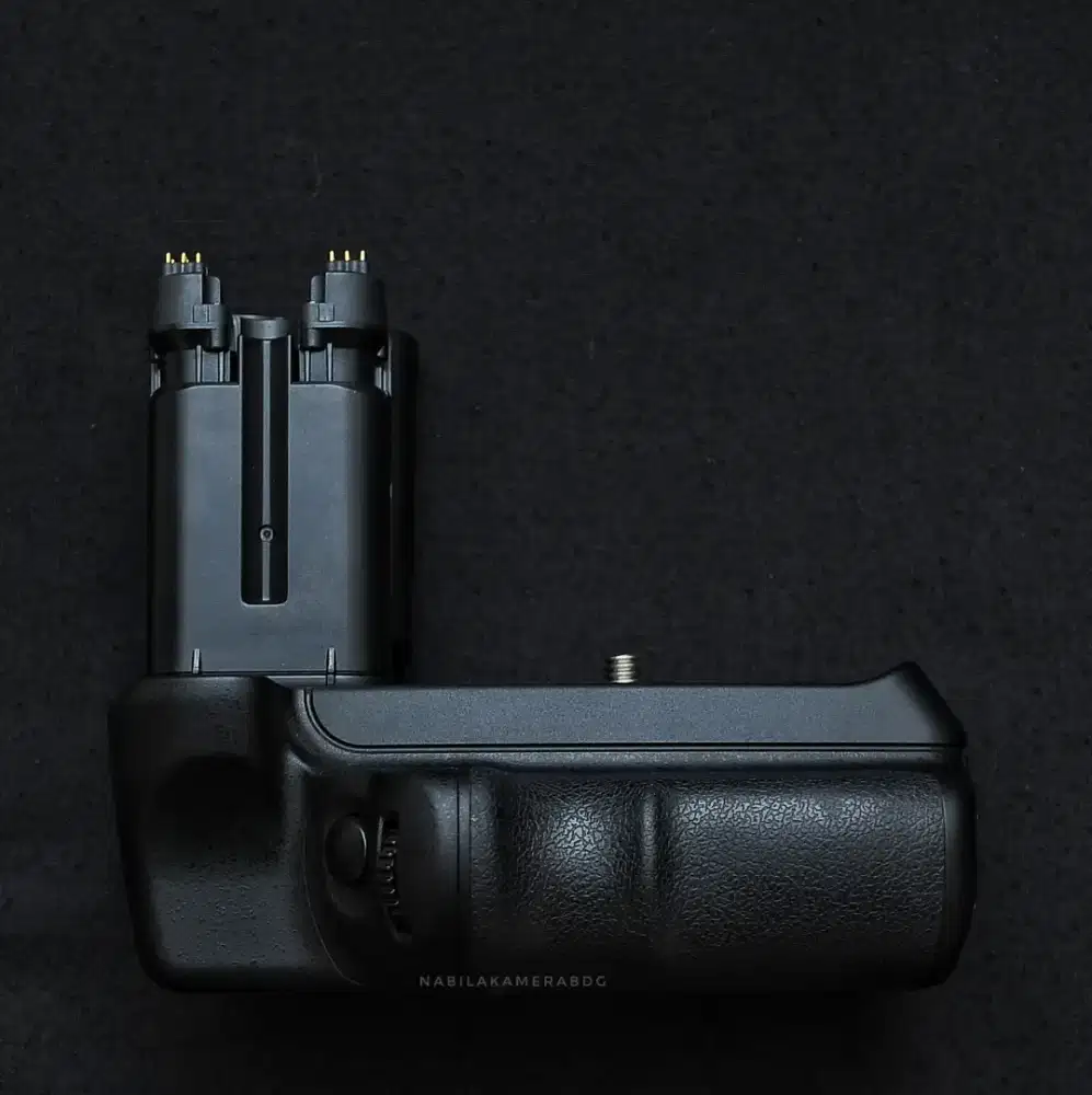 BATRE GRIP SONY DSLR FOR A200 A300 A350 SONY VG-B30AM