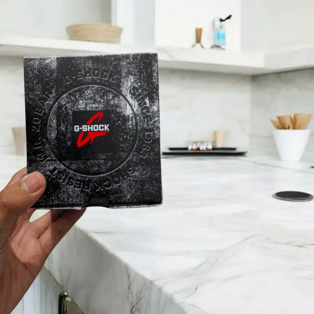 CASIO G-SHOCK GM-2100YMG-9ADR BNIB