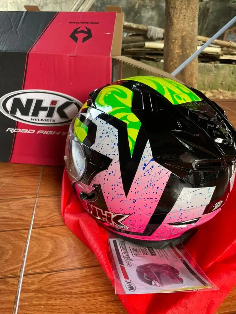 Nhk gt avanger doble visor size L