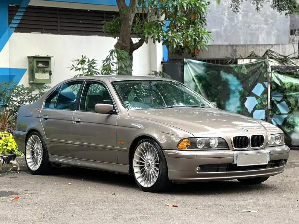 Bmw E39 520i 2003 Automatic