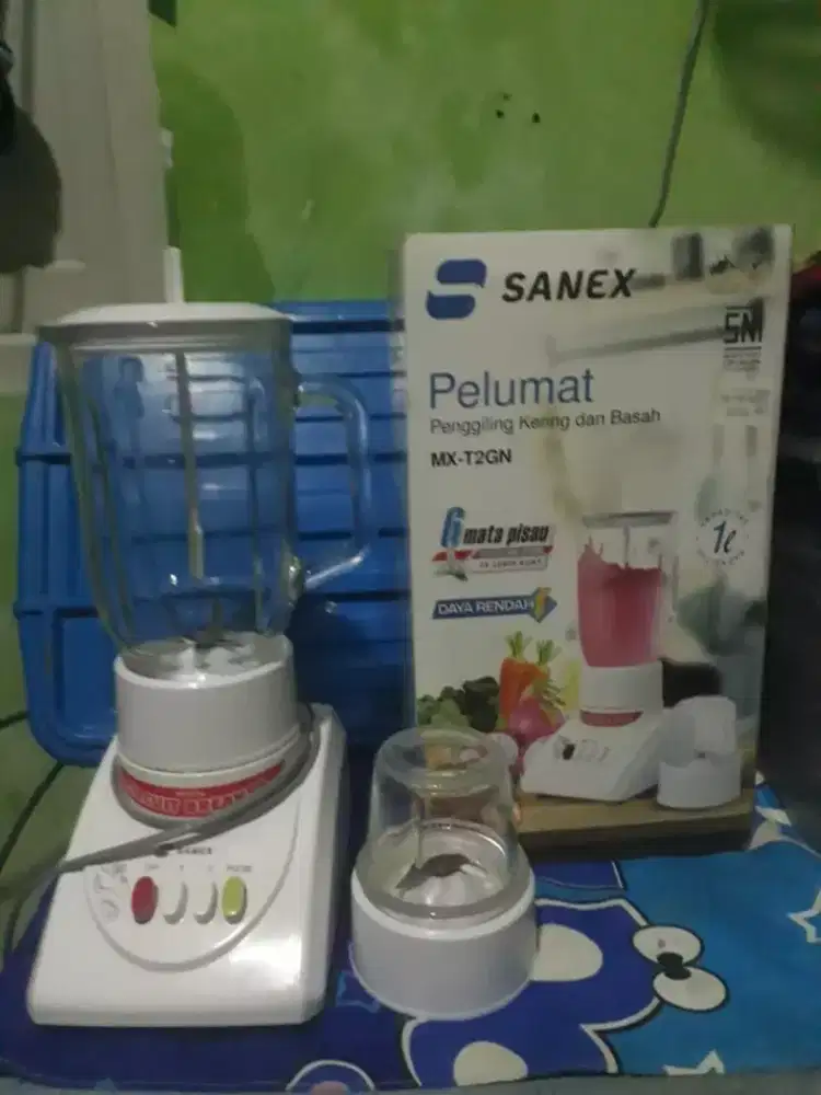 merek blender sanken