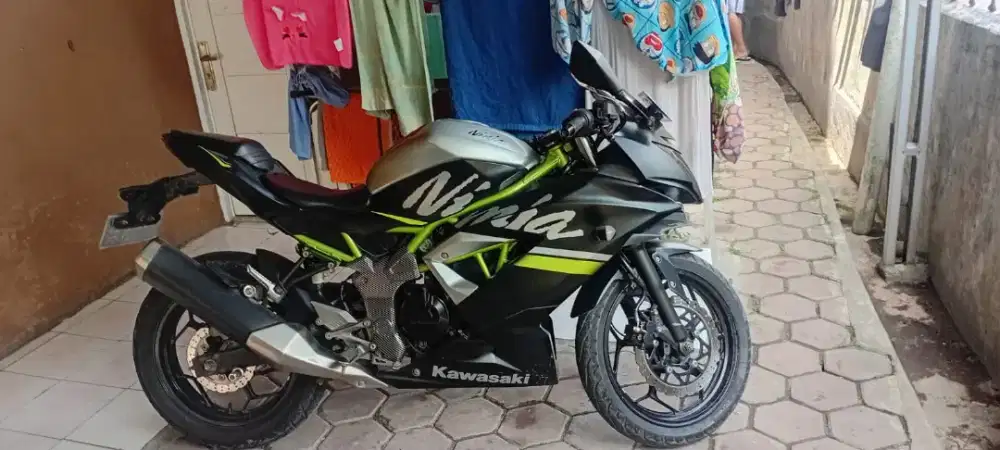 Di jual cepat yang mau aja