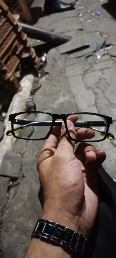 Kaca mata BRAUN buffel kode BB932