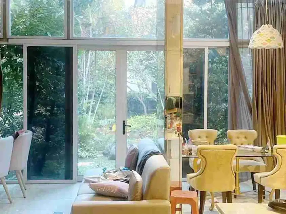 MKG 3.Dijual cepat rumah 3 lantai dekat ke Mall Artha gading jakarta utaea